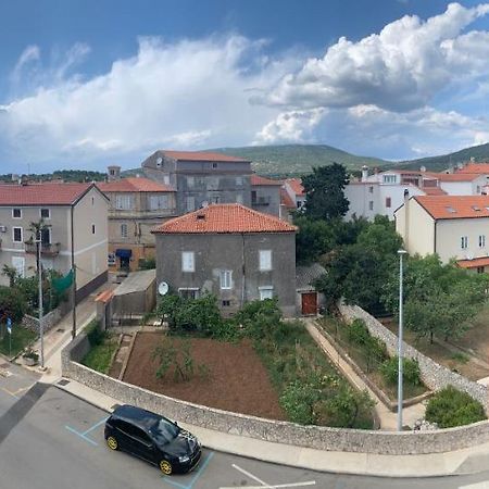 Apartman Mujo Cres Exteriör bild