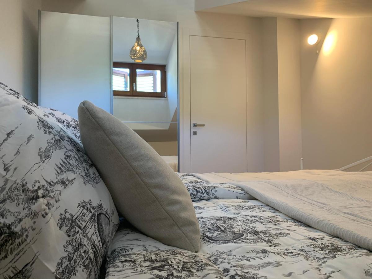 Apartman Mujo Cres Exteriör bild